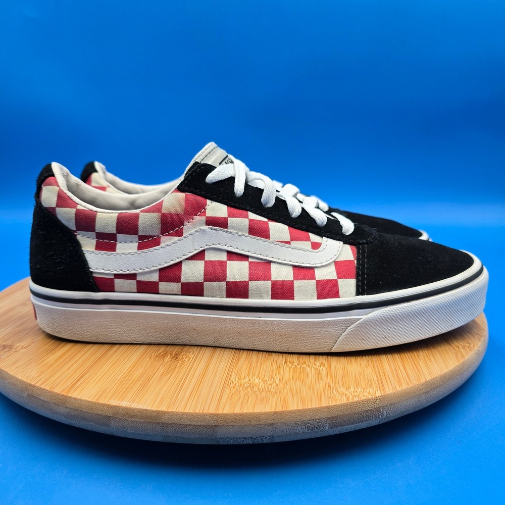 Vans Ward Checkerboard Sneakers Black Red White Women's 9.5 Low Top Skate Shoes